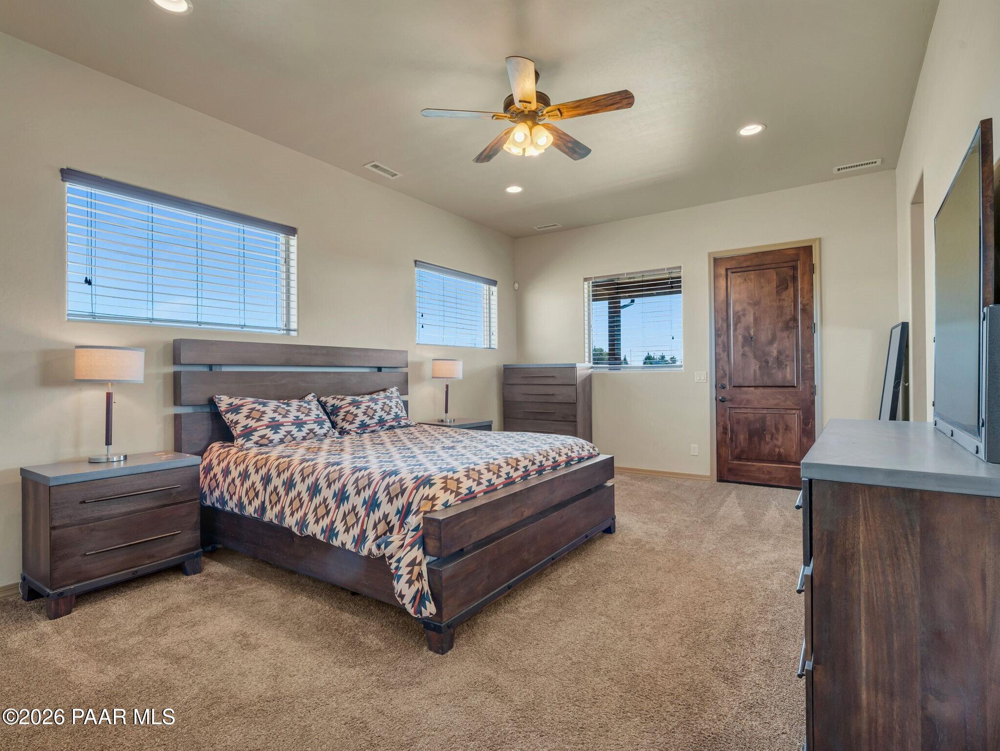 2275 W Canta Libre Road