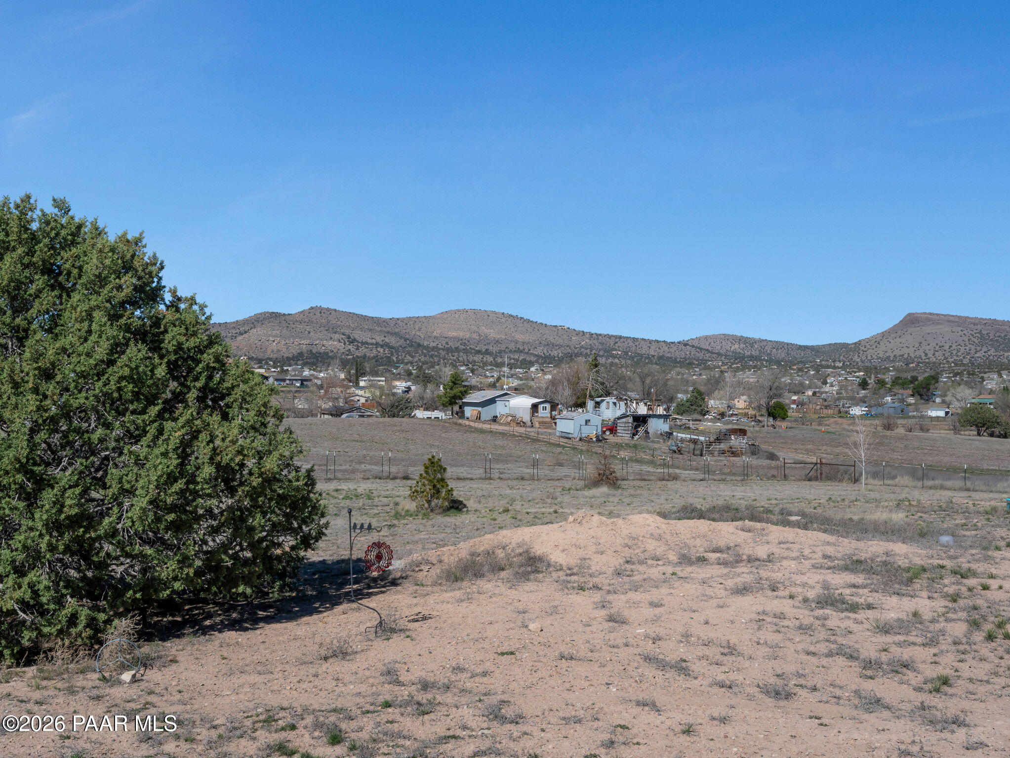 2868 W Road 3 N