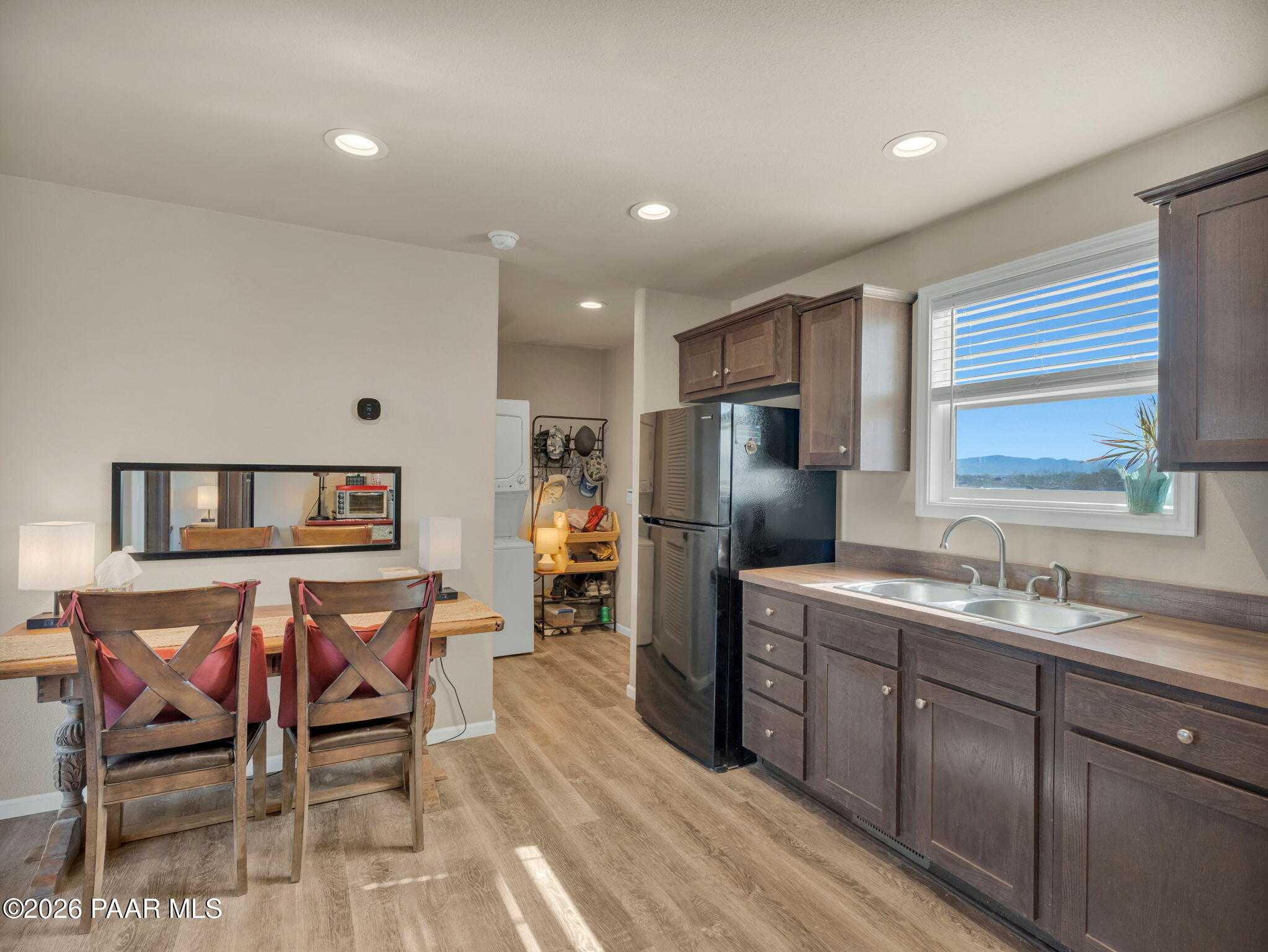 2868 W Road 3 N