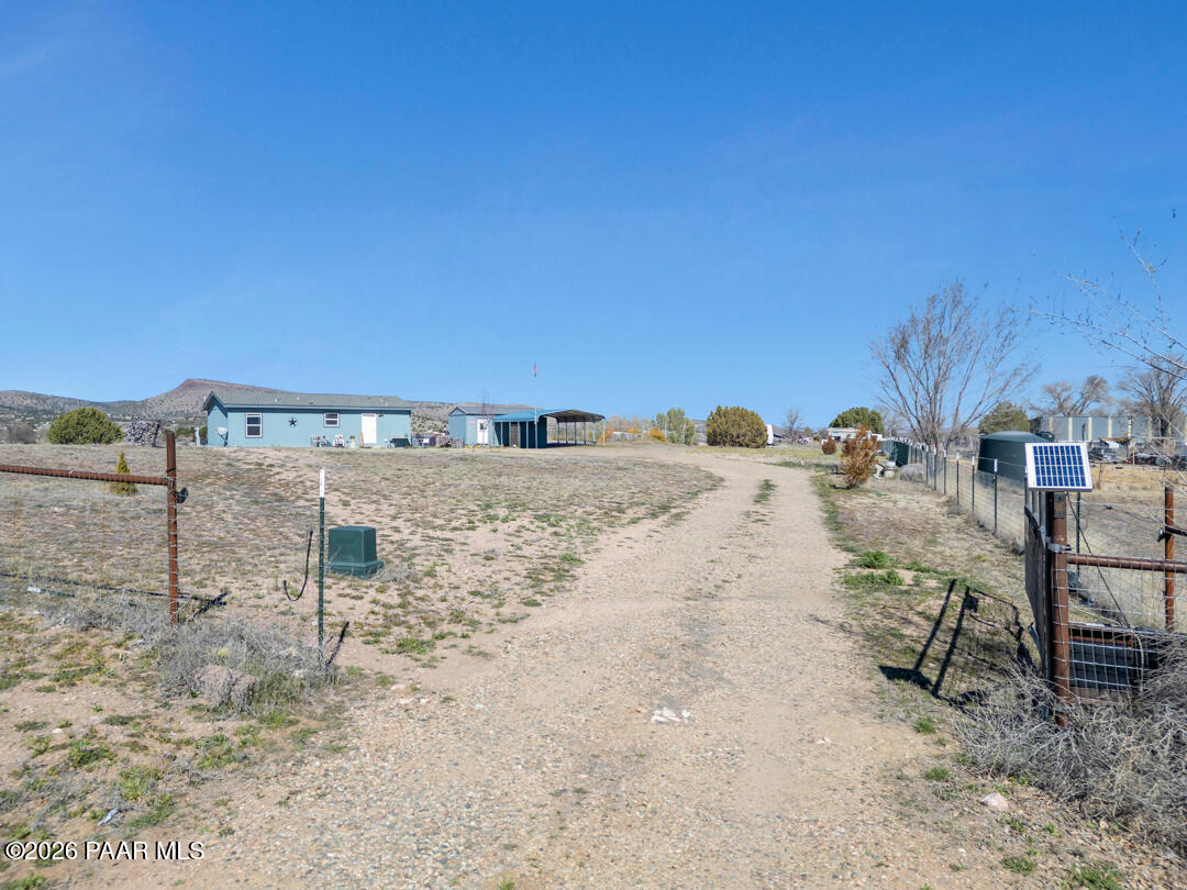 2868 W Road 3 N