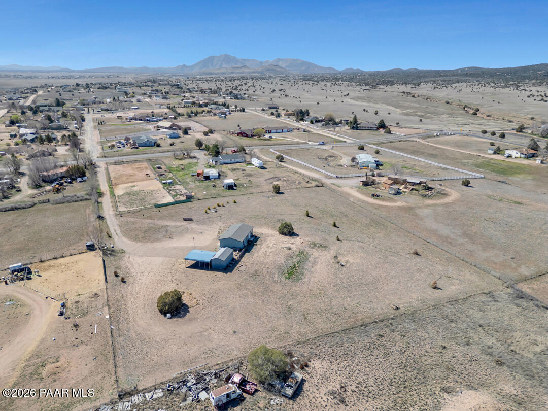2868 W Road 3 N