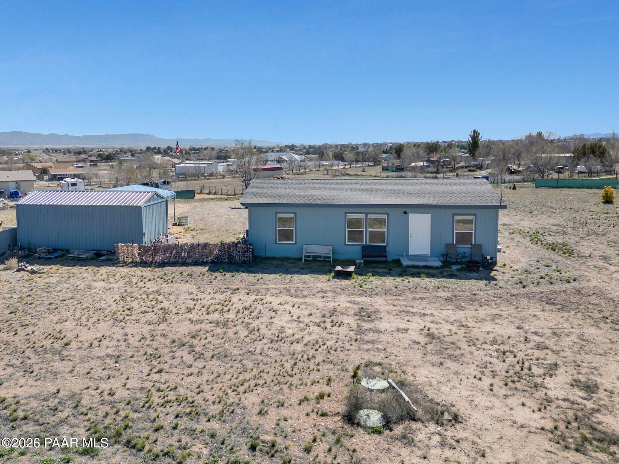 2868 W Road 3 N