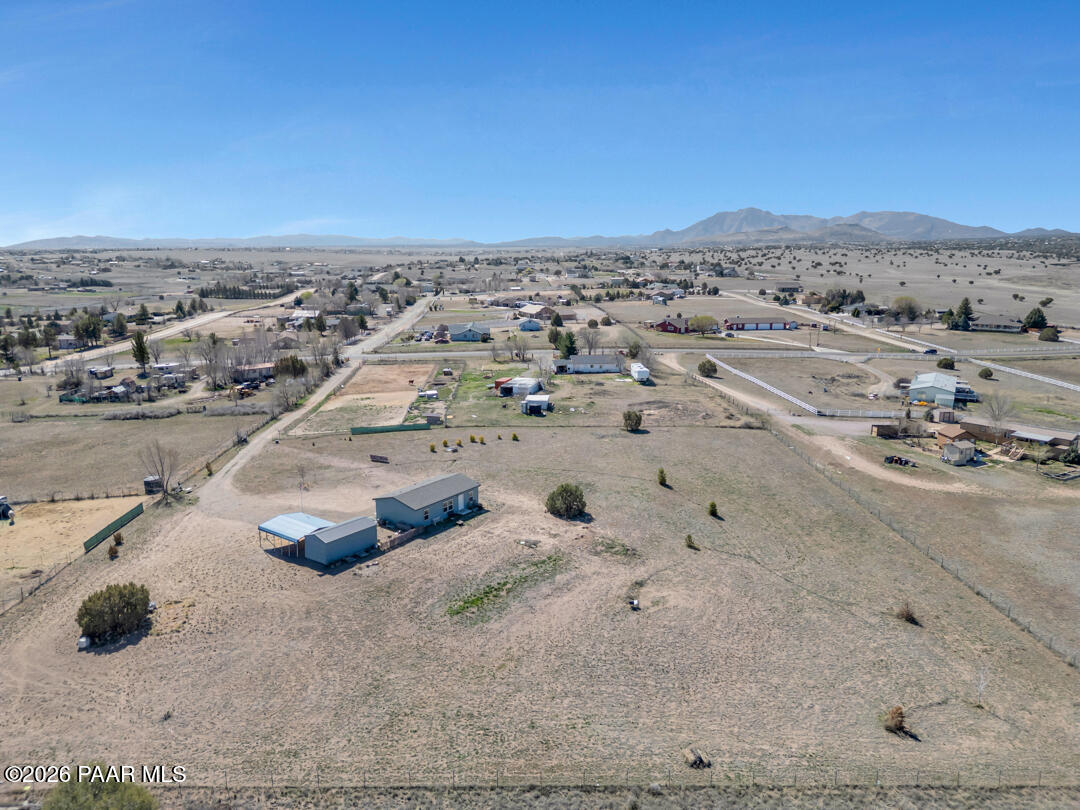 2868 W Road 3 N