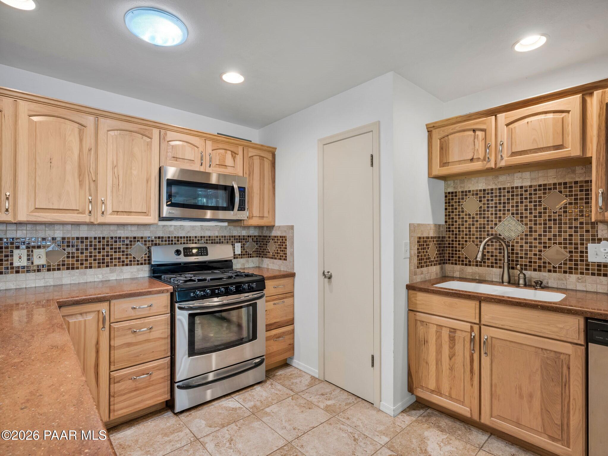 1918 Rocky Dells Drive