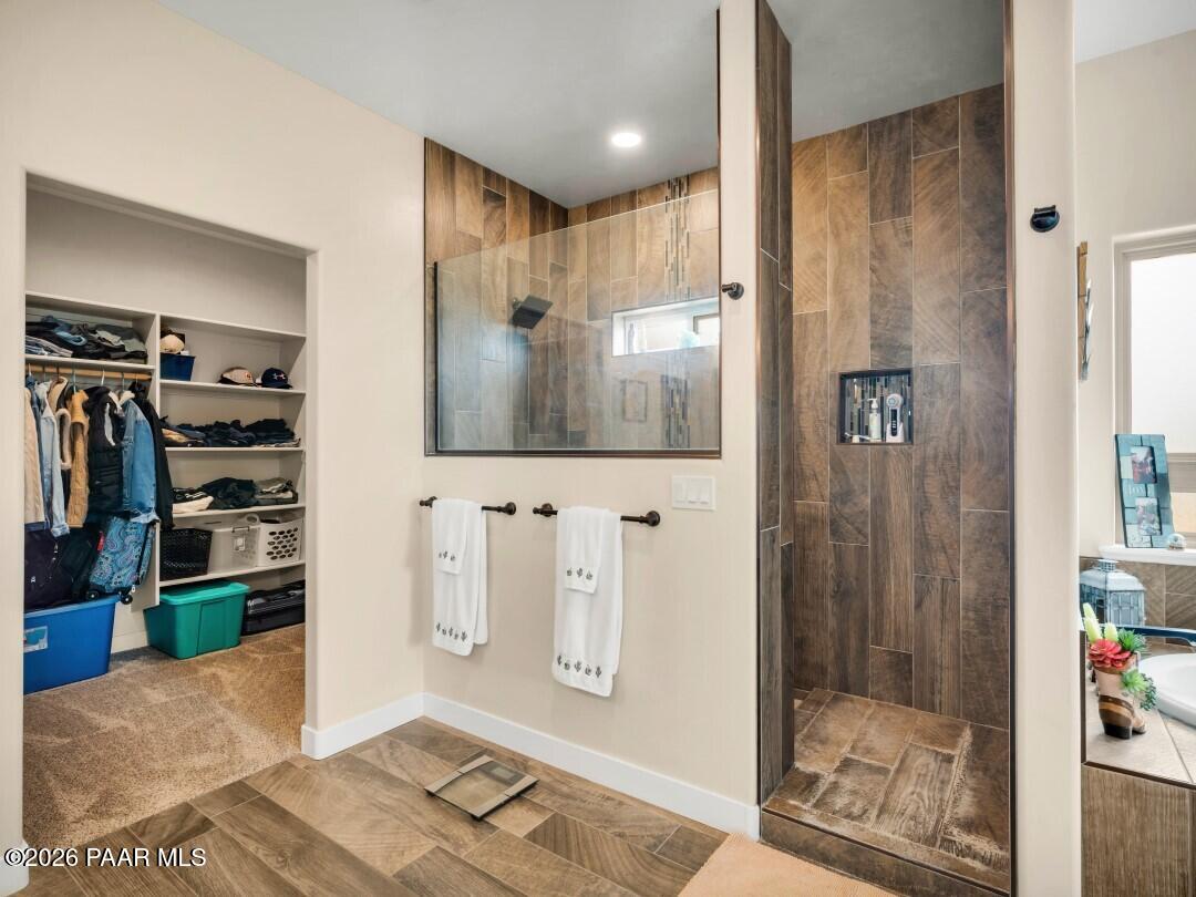 15935 E Lone Fox Trail