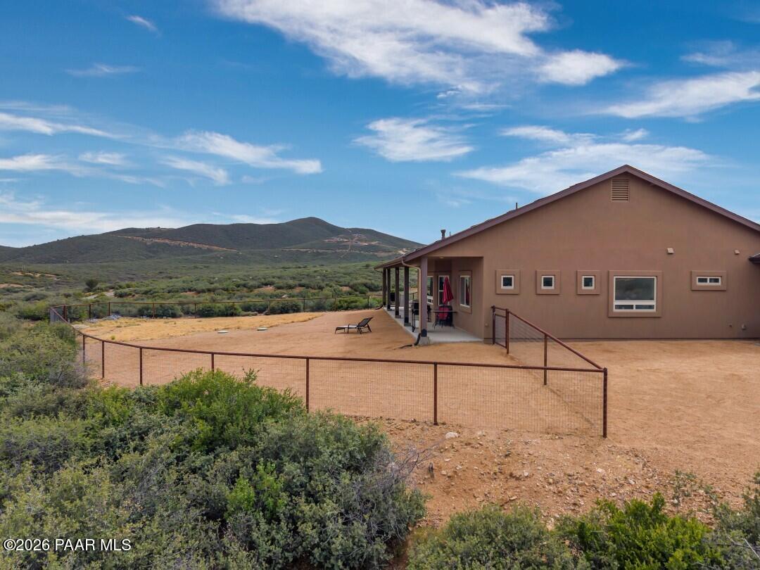 15935 E Lone Fox Trail