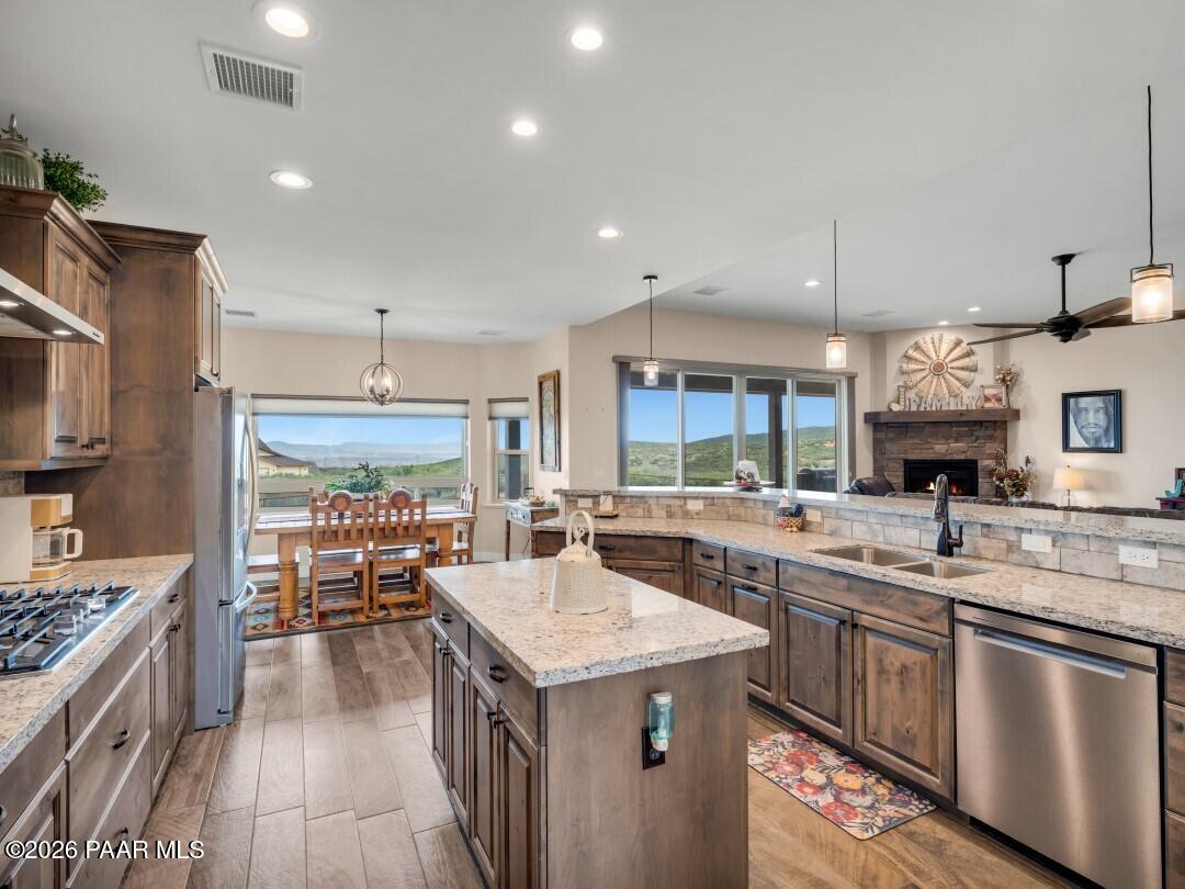 15935 E Lone Fox Trail