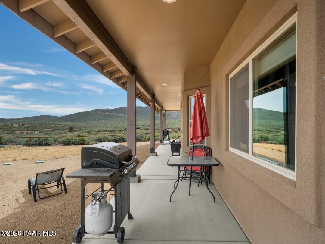 15935 E Lone Fox Trail