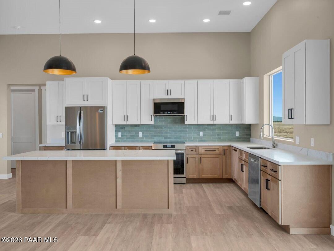 6119 E Augie Lane