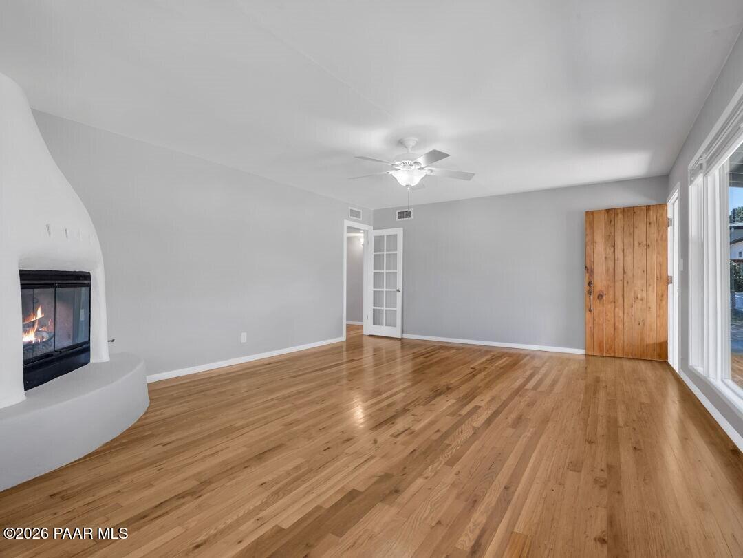 305 Robinson Drive