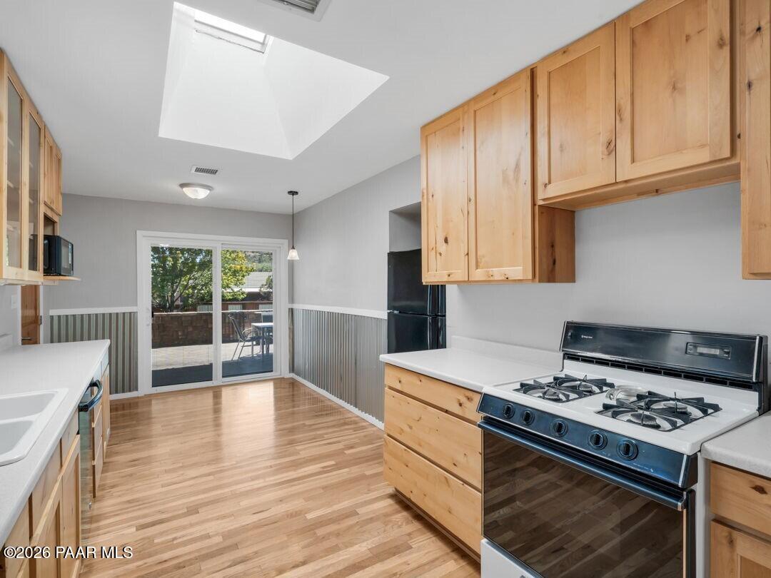 305 Robinson Drive