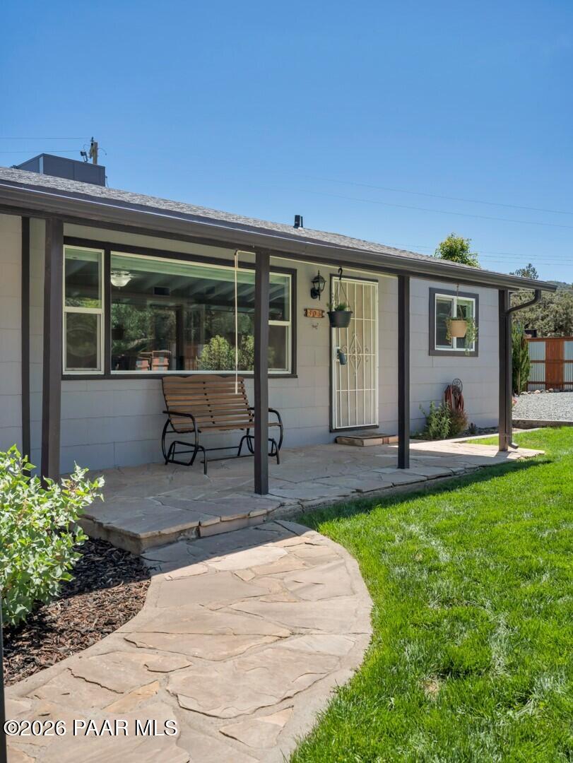 305 Robinson Drive