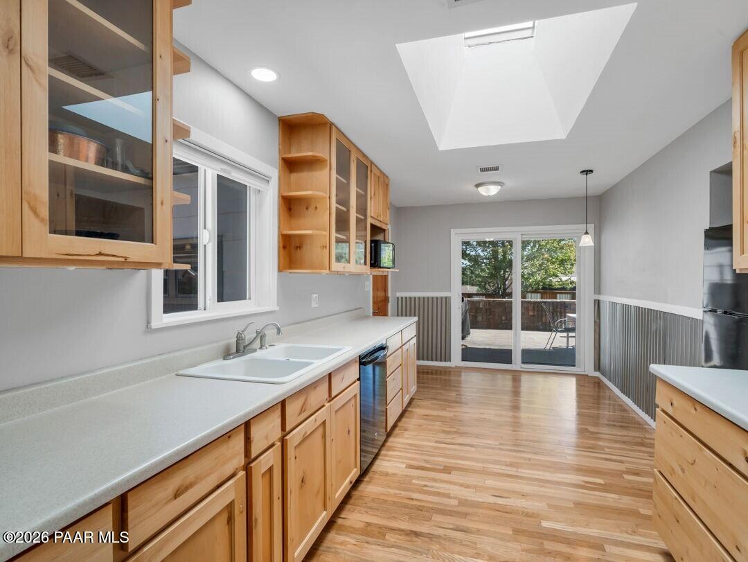305 Robinson Drive
