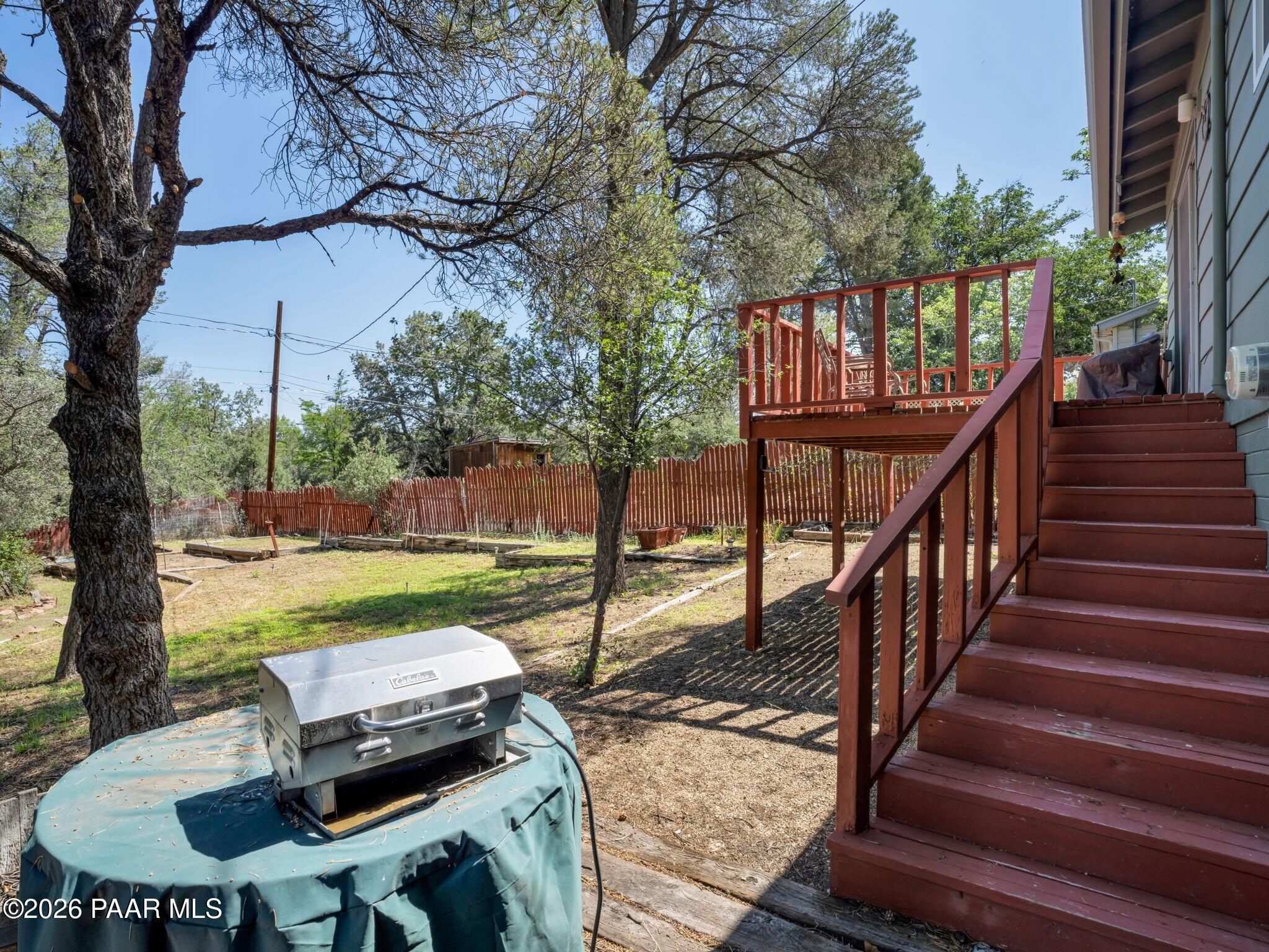 614 Mingus Avenue
