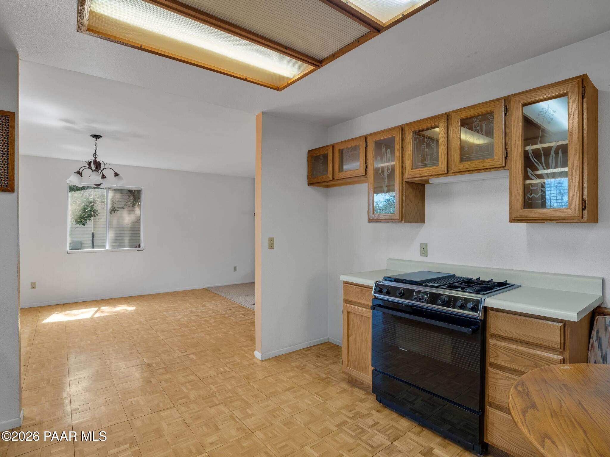 614 Mingus Avenue
