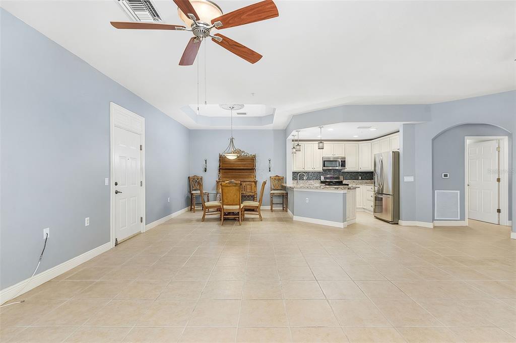 3952 POMODORO CIR #302