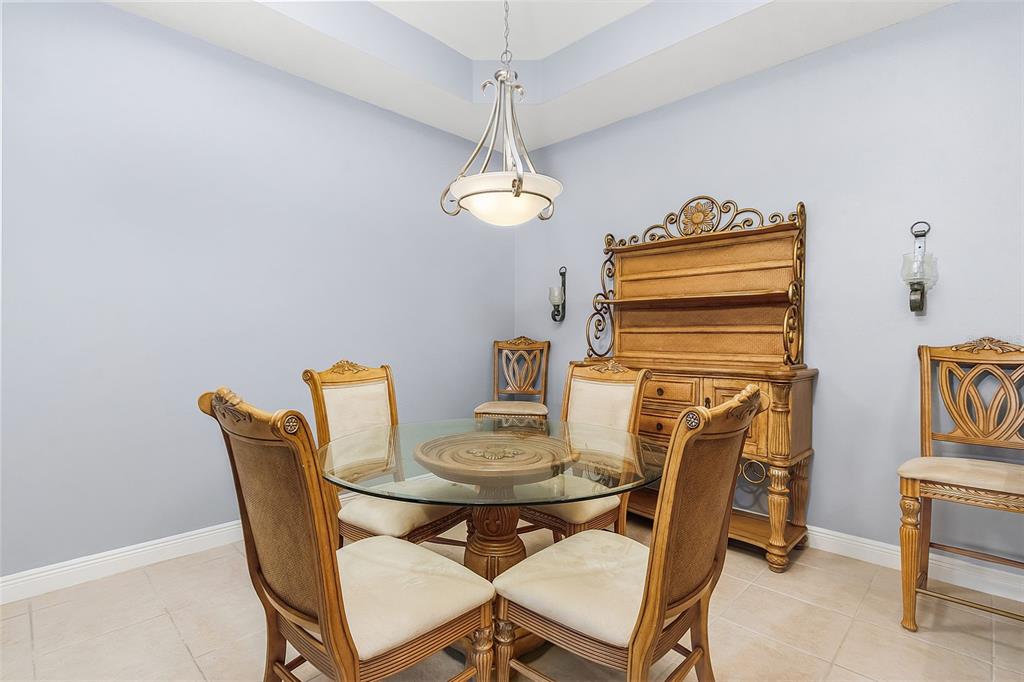 3952 POMODORO CIR #302
