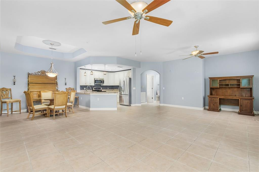 3952 POMODORO CIR #302