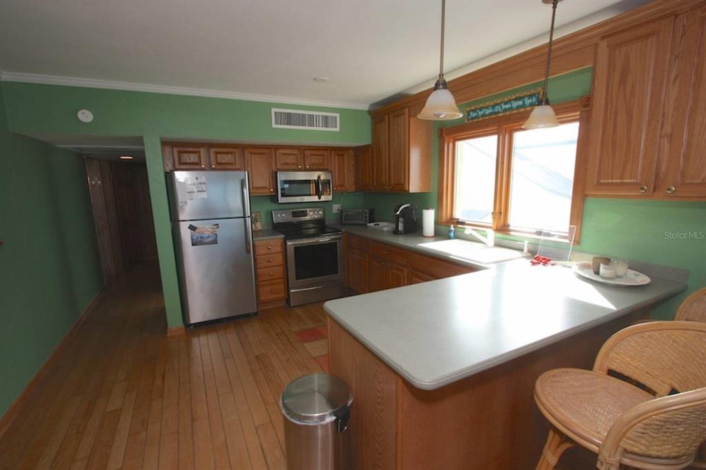 410 GULF BLVD #4