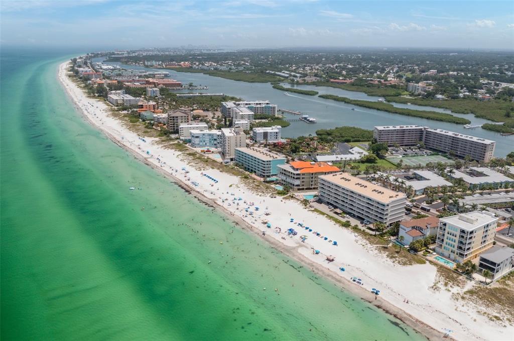 19451 GULF BLVD #607