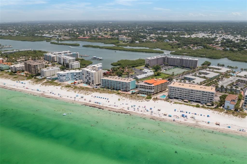 19451 GULF BLVD #607