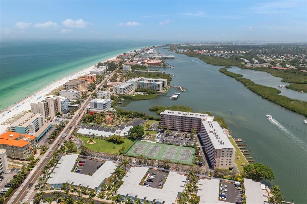 19451 GULF BLVD #607