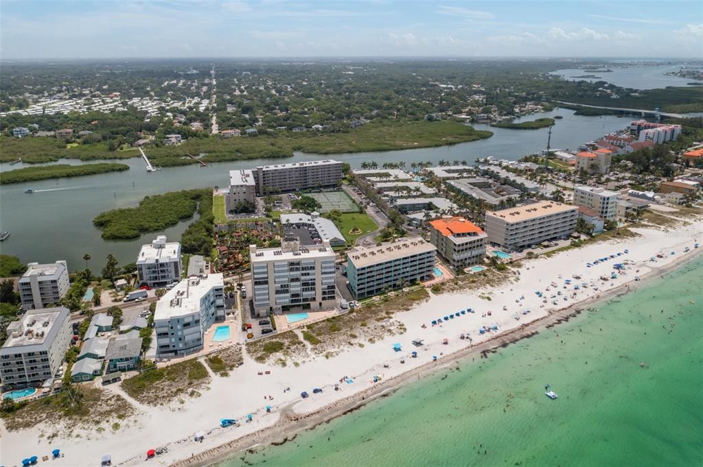 19451 GULF BLVD #607