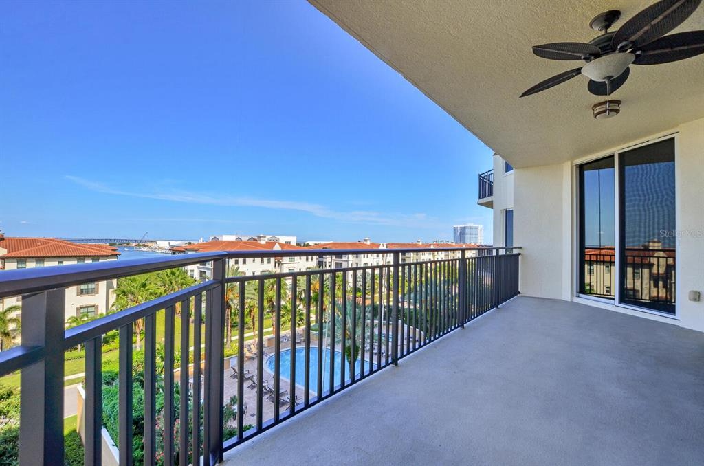 5823 BOWEN DANIEL DR #602