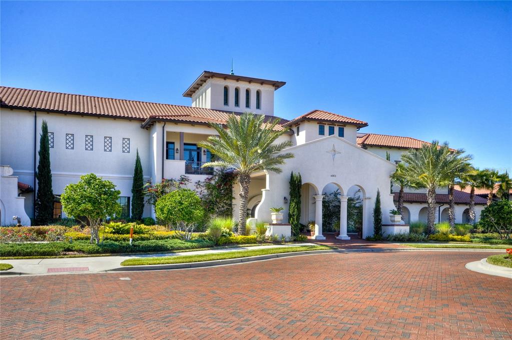 5902 YEATS MANOR DR