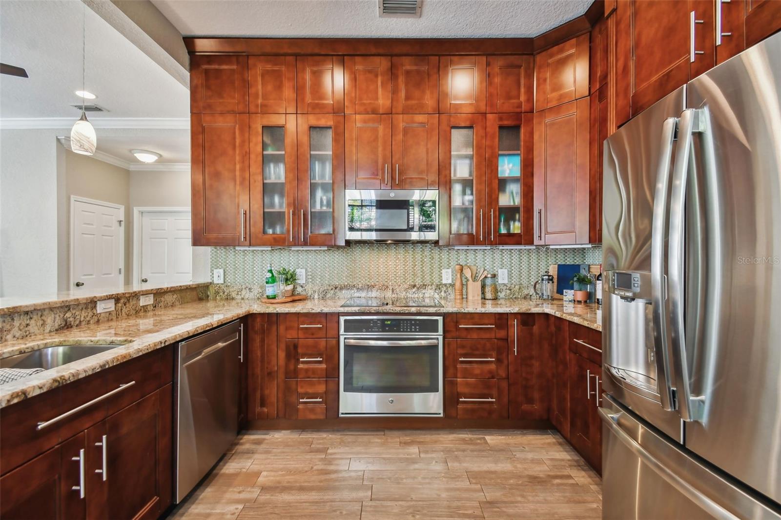 3319 W VILLA ROSA ST