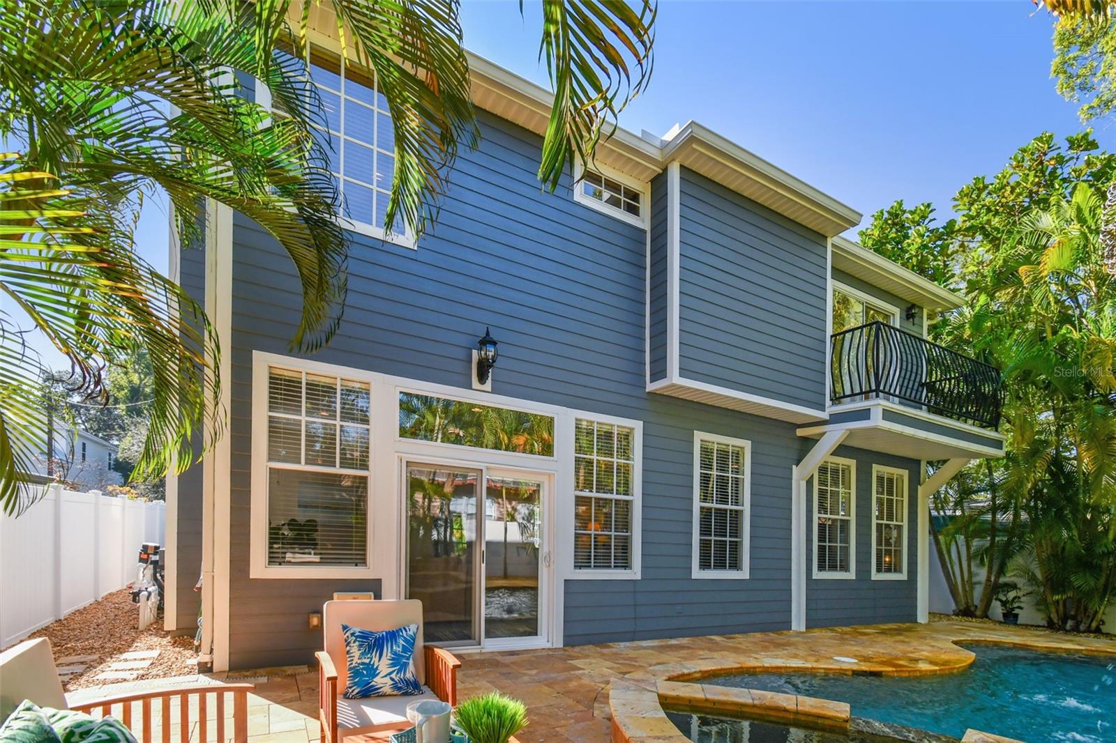 3319 W VILLA ROSA ST