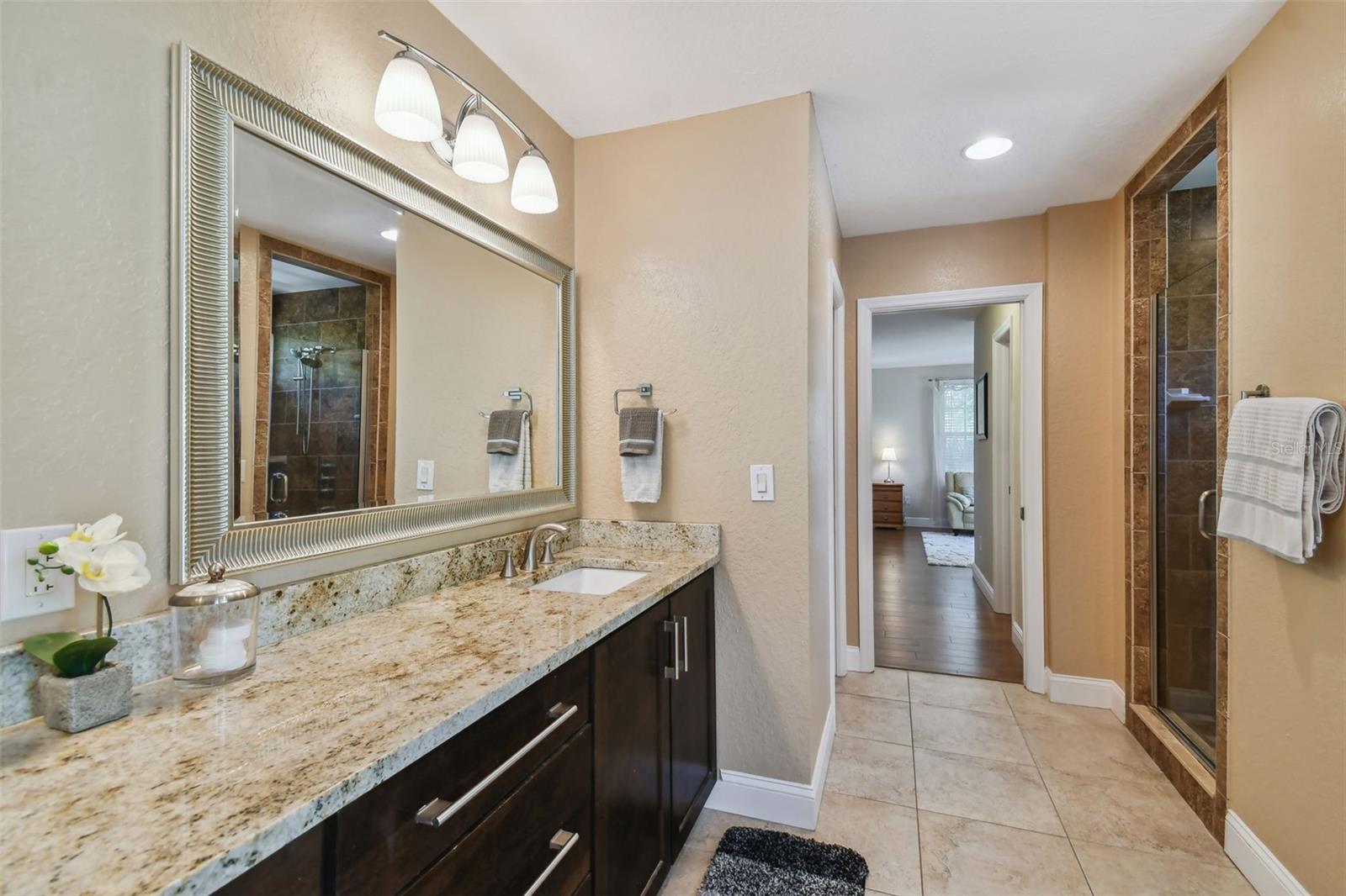 3319 W VILLA ROSA ST