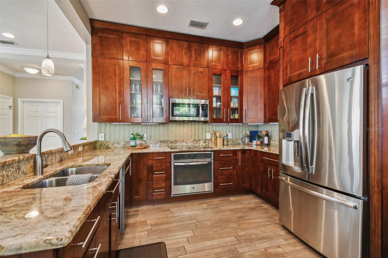 3319 W VILLA ROSA ST