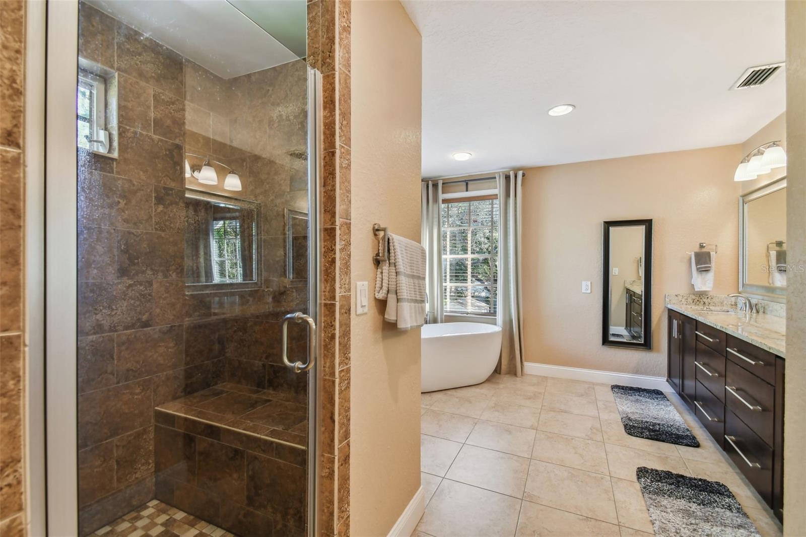 3319 W VILLA ROSA ST