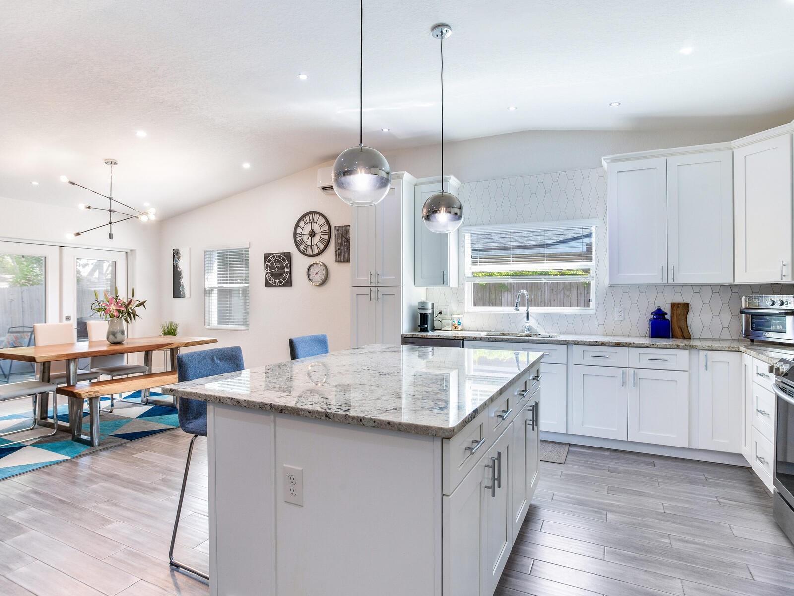 4505 W PRICE AVE