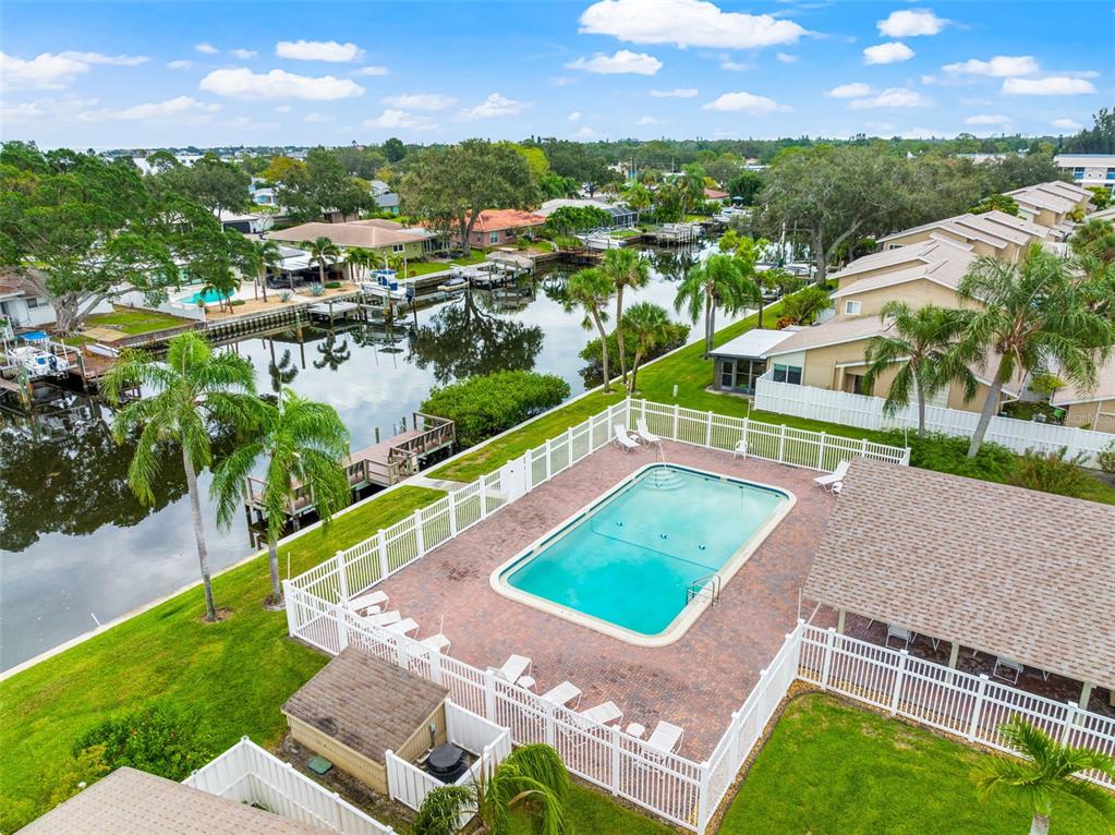 6537 CAPE HATTERAS WAY NE #6