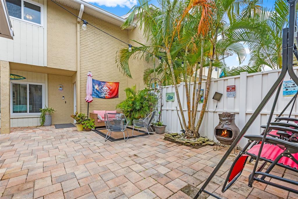 6537 CAPE HATTERAS WAY NE #6