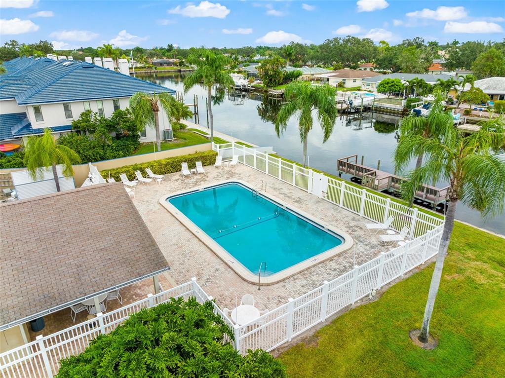 6537 CAPE HATTERAS WAY NE #6