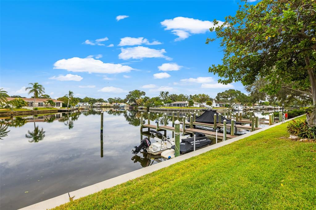 6537 CAPE HATTERAS WAY NE #6