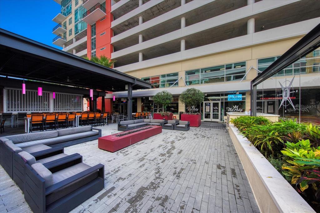 1208 E KENNEDY BLVD #314