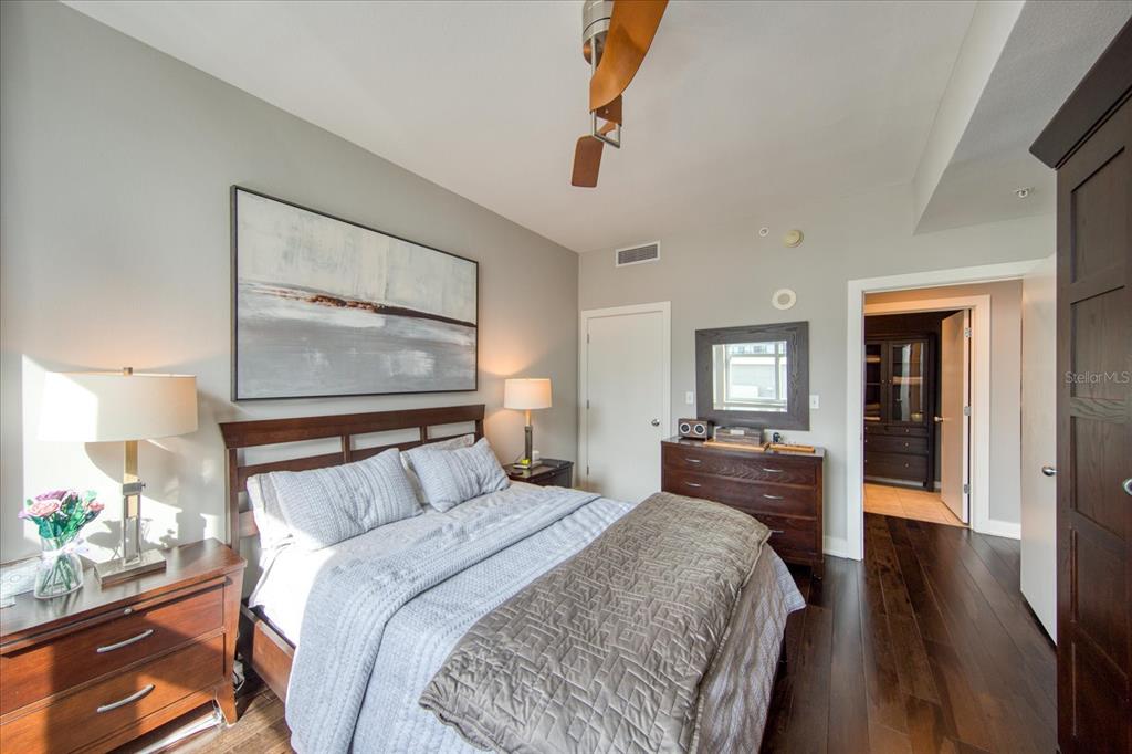 1208 E KENNEDY BLVD #314