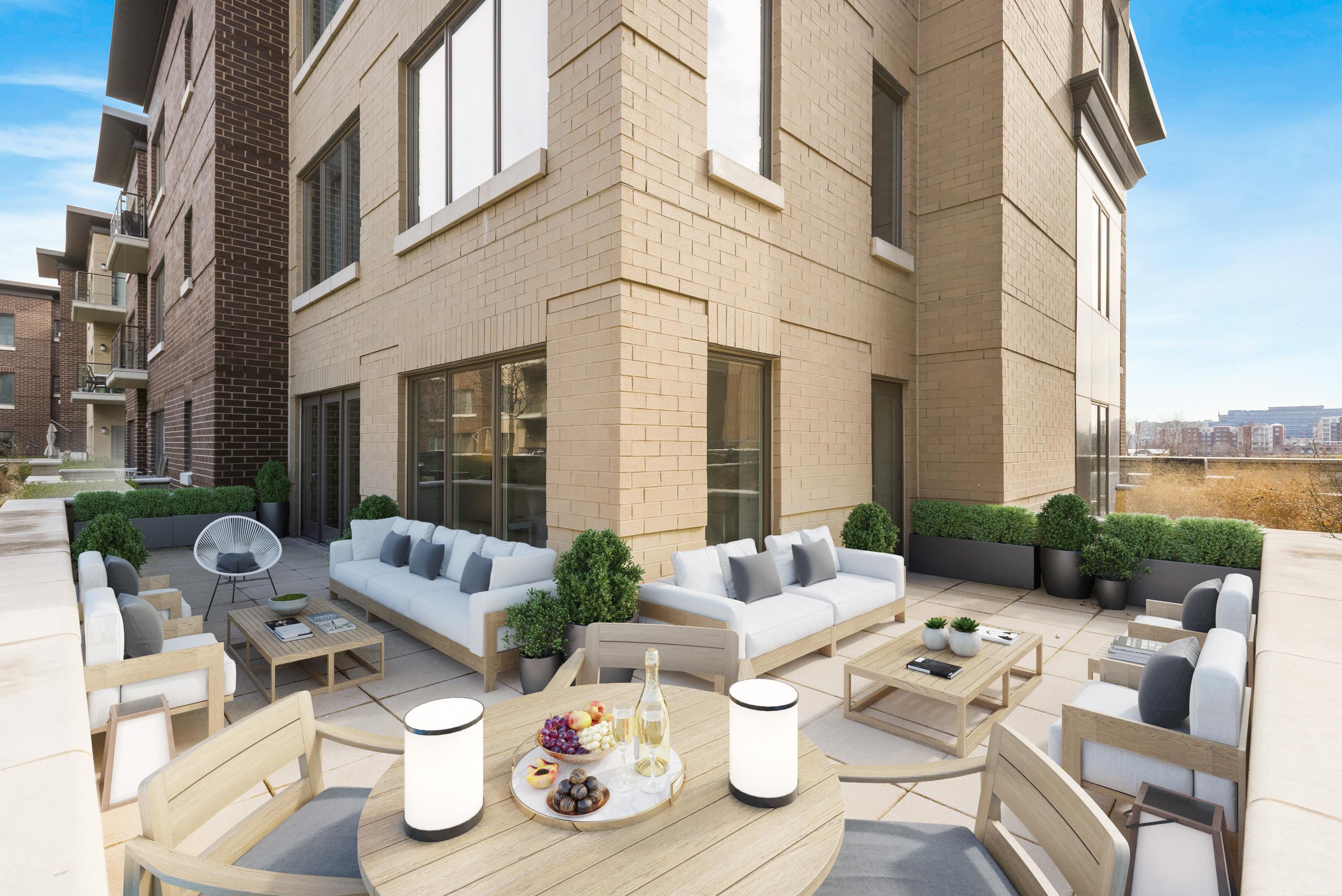 150 HENLEY PL Unit: 201