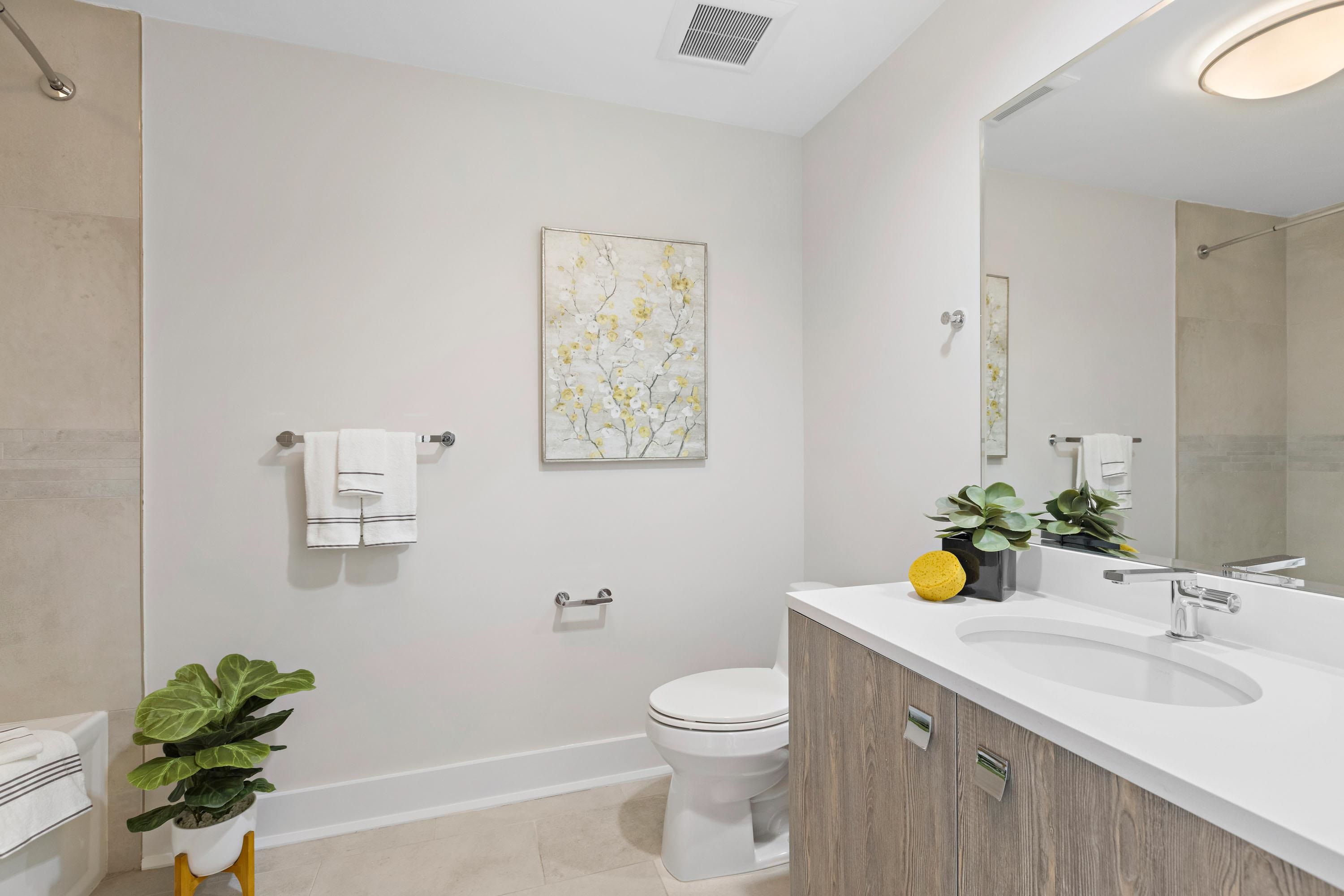 150 HENLEY PL Unit: 201
