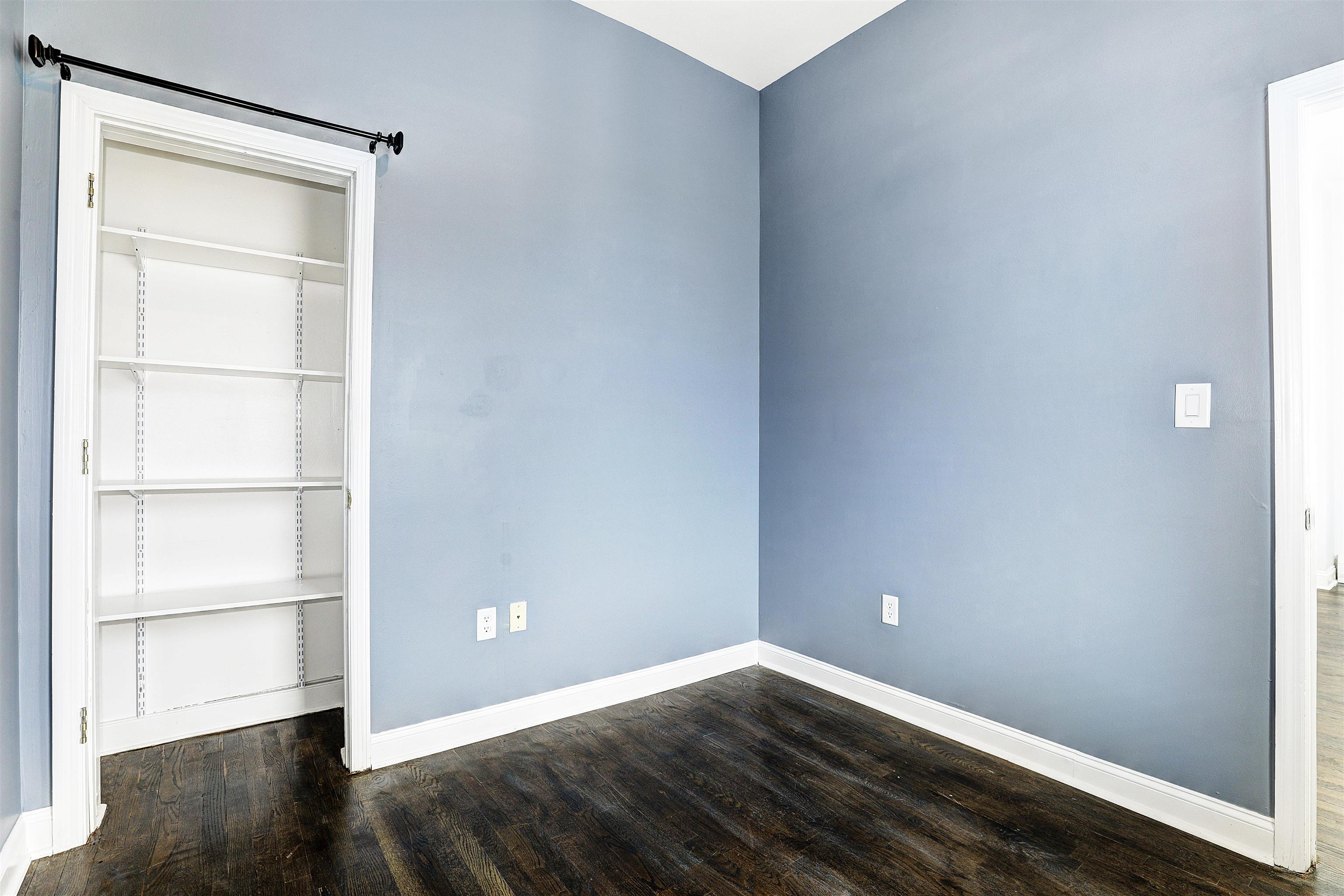 314 PALISADE AVE Unit: 2