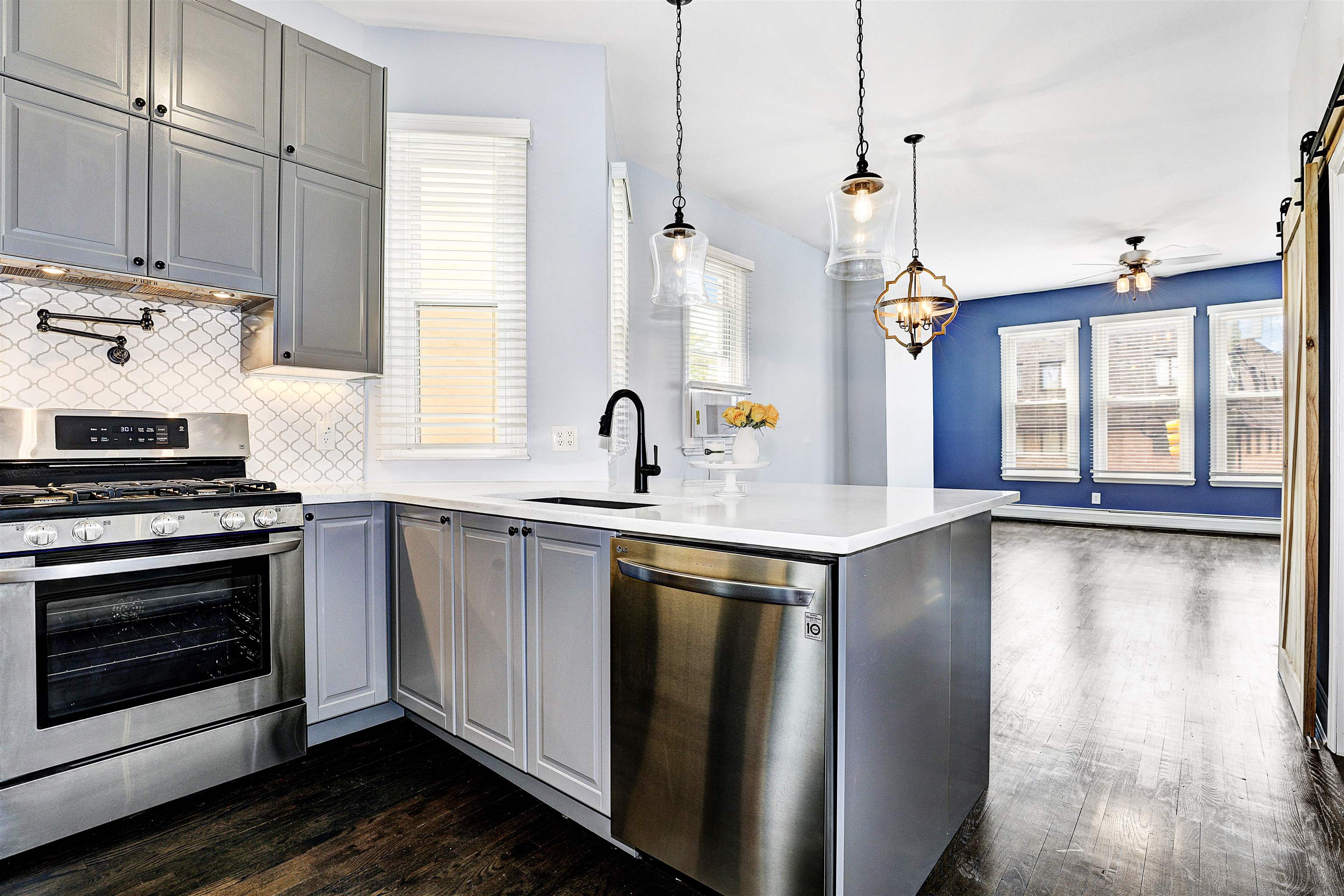 314 PALISADE AVE Unit: 2
