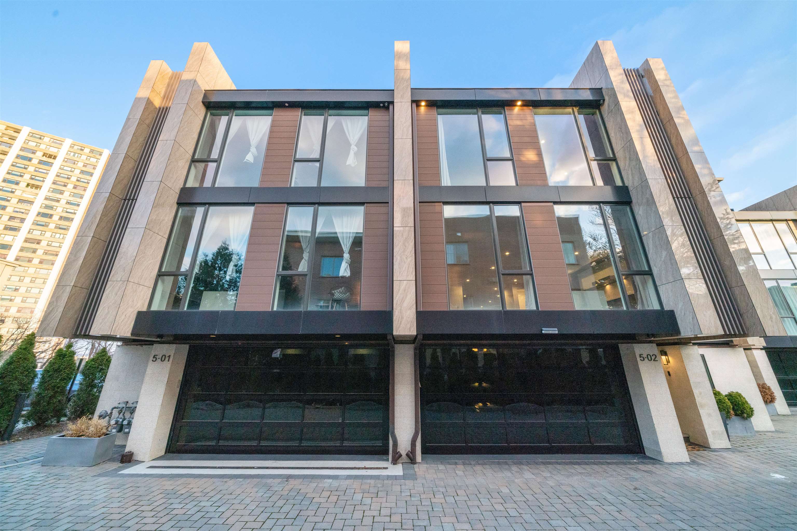 5 WASHINGTON PL Unit: 2