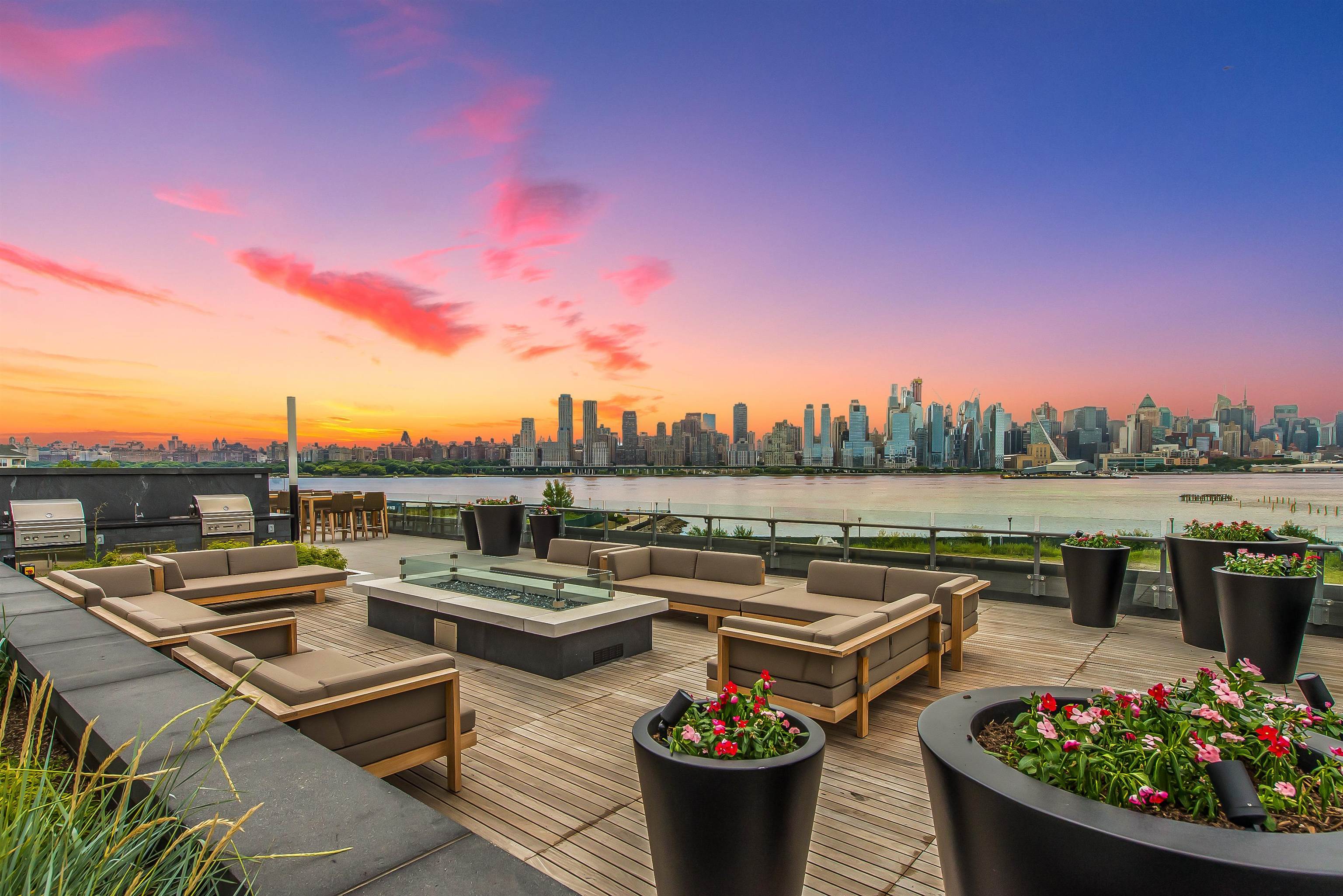 9 AVENUE AT PORT IMPERIAL Unit: 910