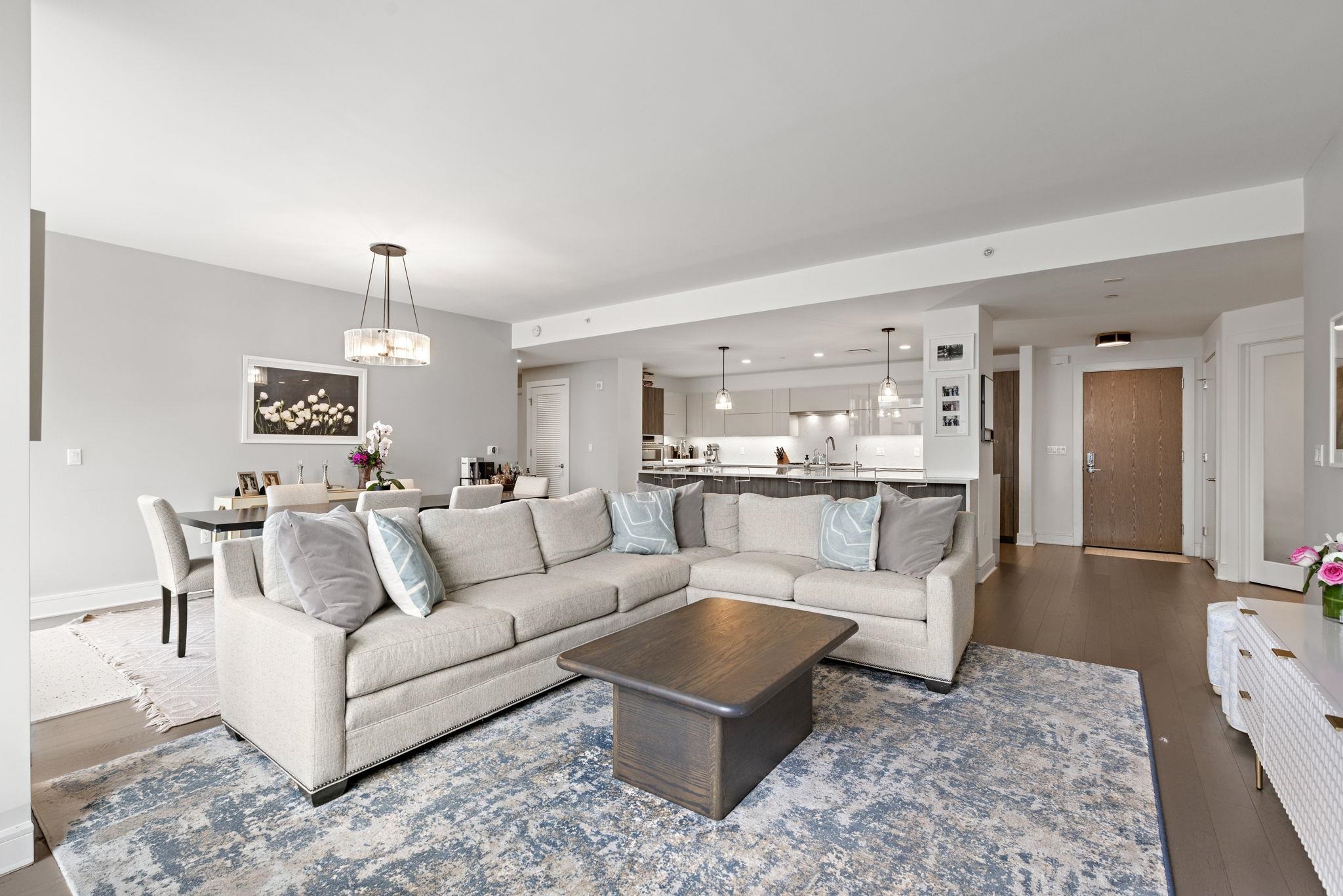 9 AVENUE AT PORT IMPERIAL Unit: 1003