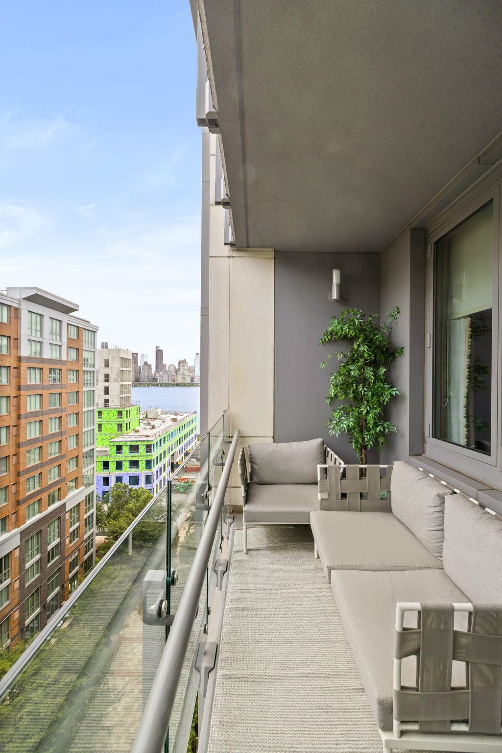 9 AVENUE AT PORT IMPERIAL Unit: 1003