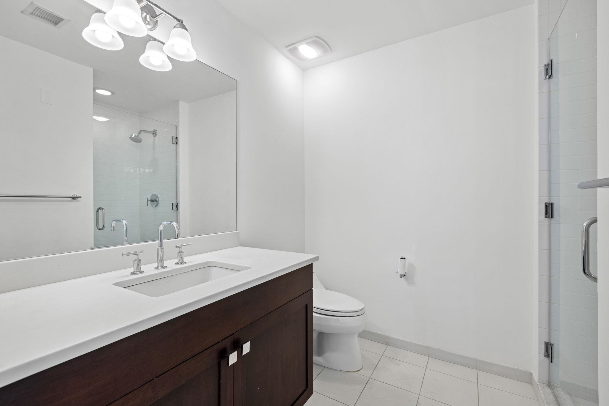 32 ETON ROW Unit: 32